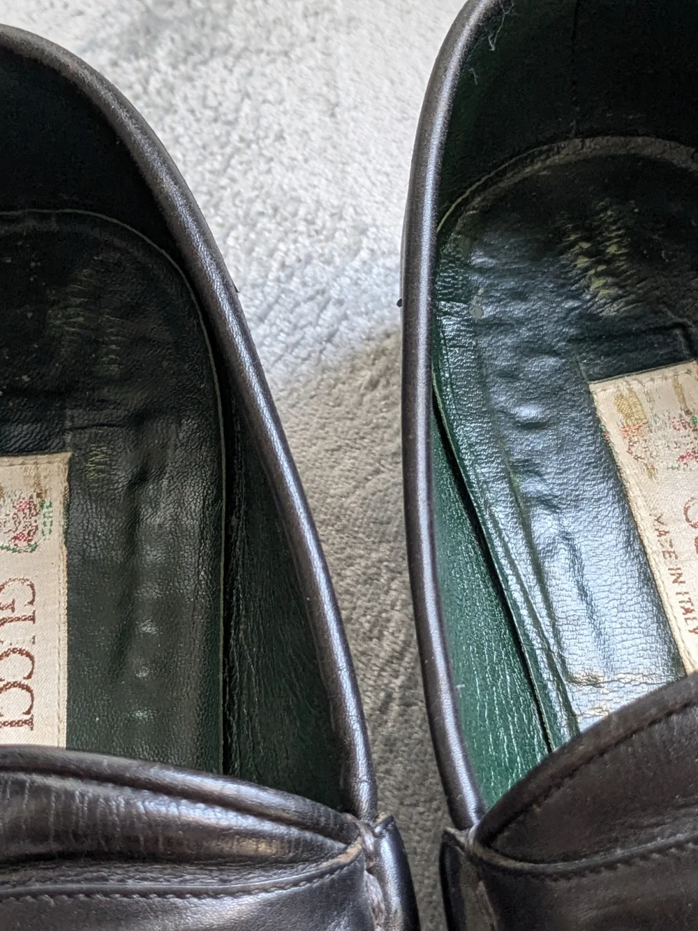 Gucci Black Leather Horsebit Loafers with Red Web Accent US 12 Vintage